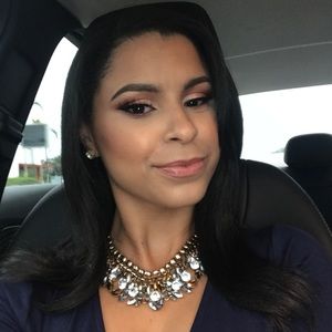 Meet your Posher, Aracelys